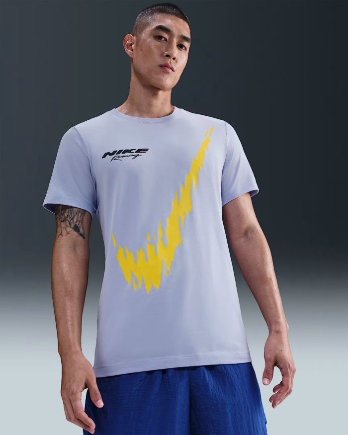 Camiseta de corrida Nike Dry Fit  masculina