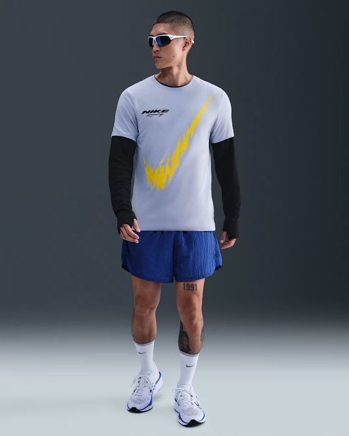 Camiseta de corrida Nike Dry Fit  masculina - Imagem 3